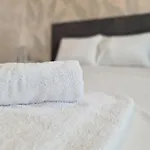 Family Garden - Bright 1br Appartamento *