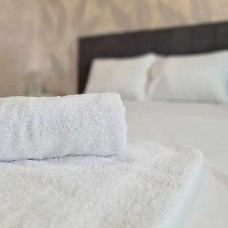 Family Garden - Bright 1br شقة *